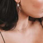 charms-chandelier-drop-oro-rosa-detalle.jpg
