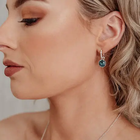 383725_915fe924c67744e189d5f1c2c00ffb17_mv2