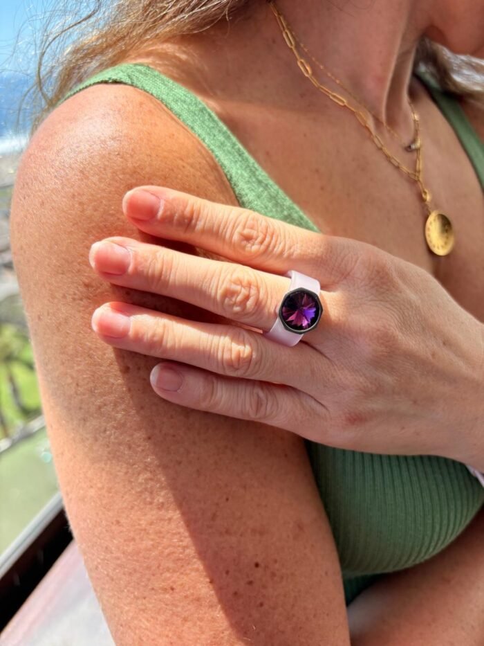 anillo-octagono-caucho-look-casual.jpg