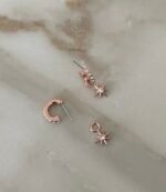 Argollas con Cristal Austriaco y Charm Estrella de Brújula en Oro Rosa - Imagen 3