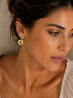 Aros Oro Mujer con Cristales de Austria Golden Shadow 13 mm - Imagen 8