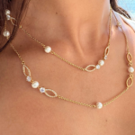 Collar Majestic de Perlas Blancas y Cristales en Oro 16k - Imagen 4